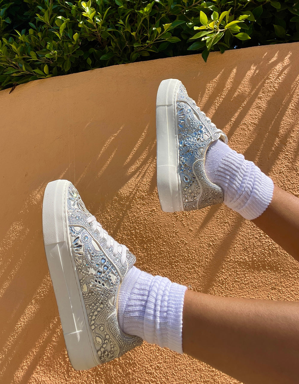 REILY WHITE - Image 2